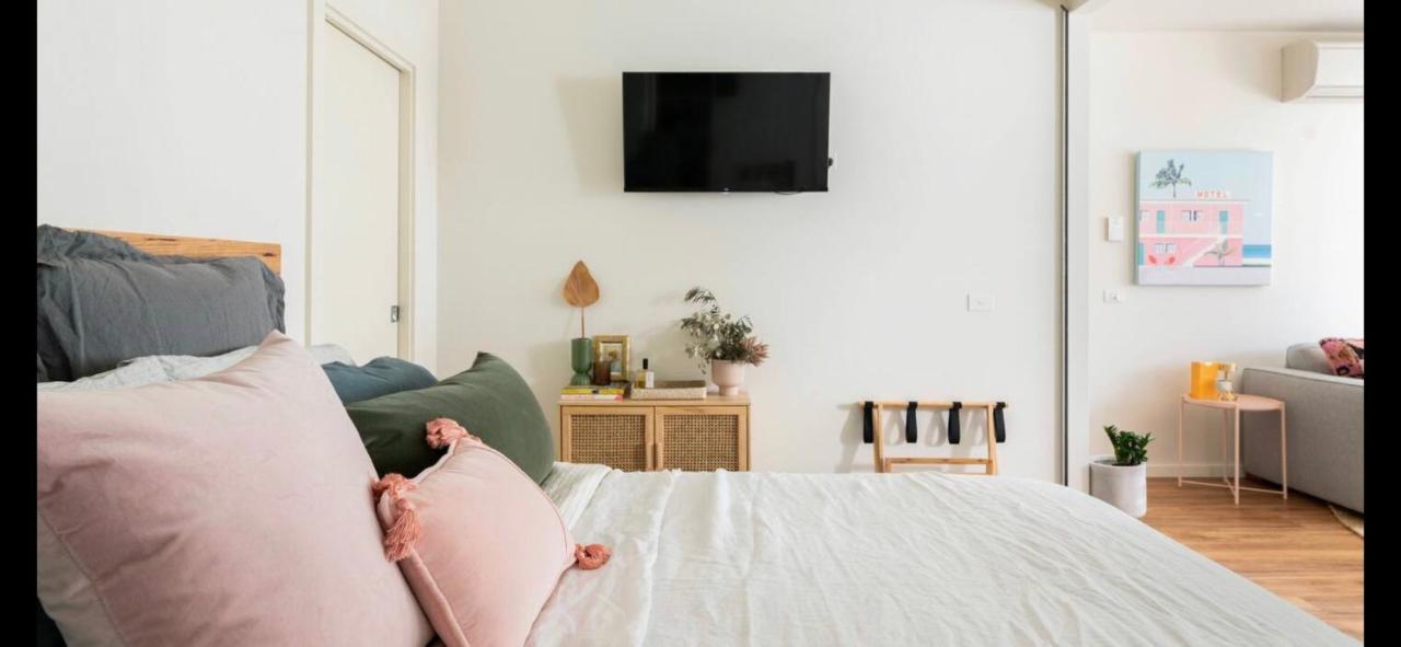 The Pas.Coe - A Stylish 1 Bedroom Unit With Free Parking. Мельбурн Экстерьер фото